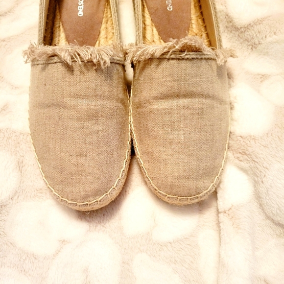 Lands' End Espadrilles Taupe Shoes size 7 - Picture 3 of 7